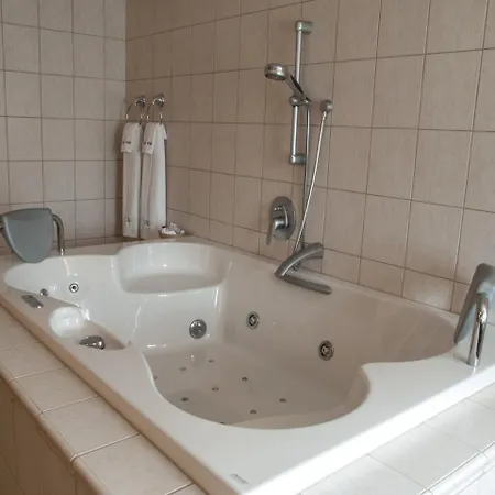 Castle Vetrov-castle Collection Hotell